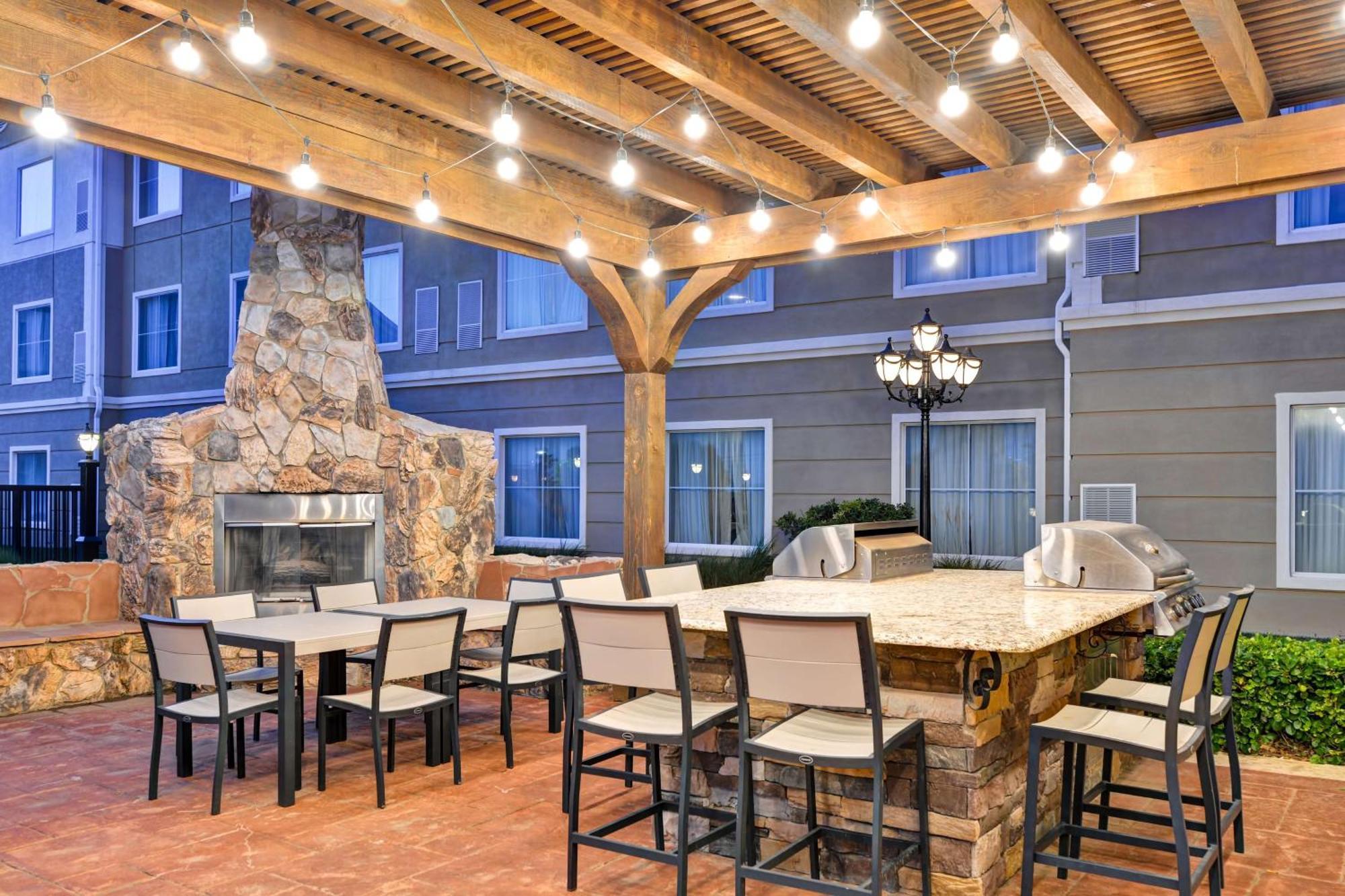 Homewood Suites By Hilton Amarillo Exterior foto